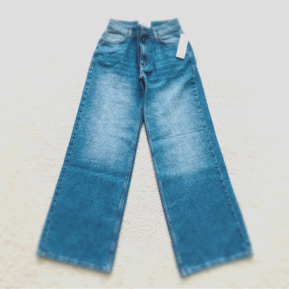 🌸NWT🌸Urban Outfitters BDG Ozzy Loose Jean - Picture 2 of 11